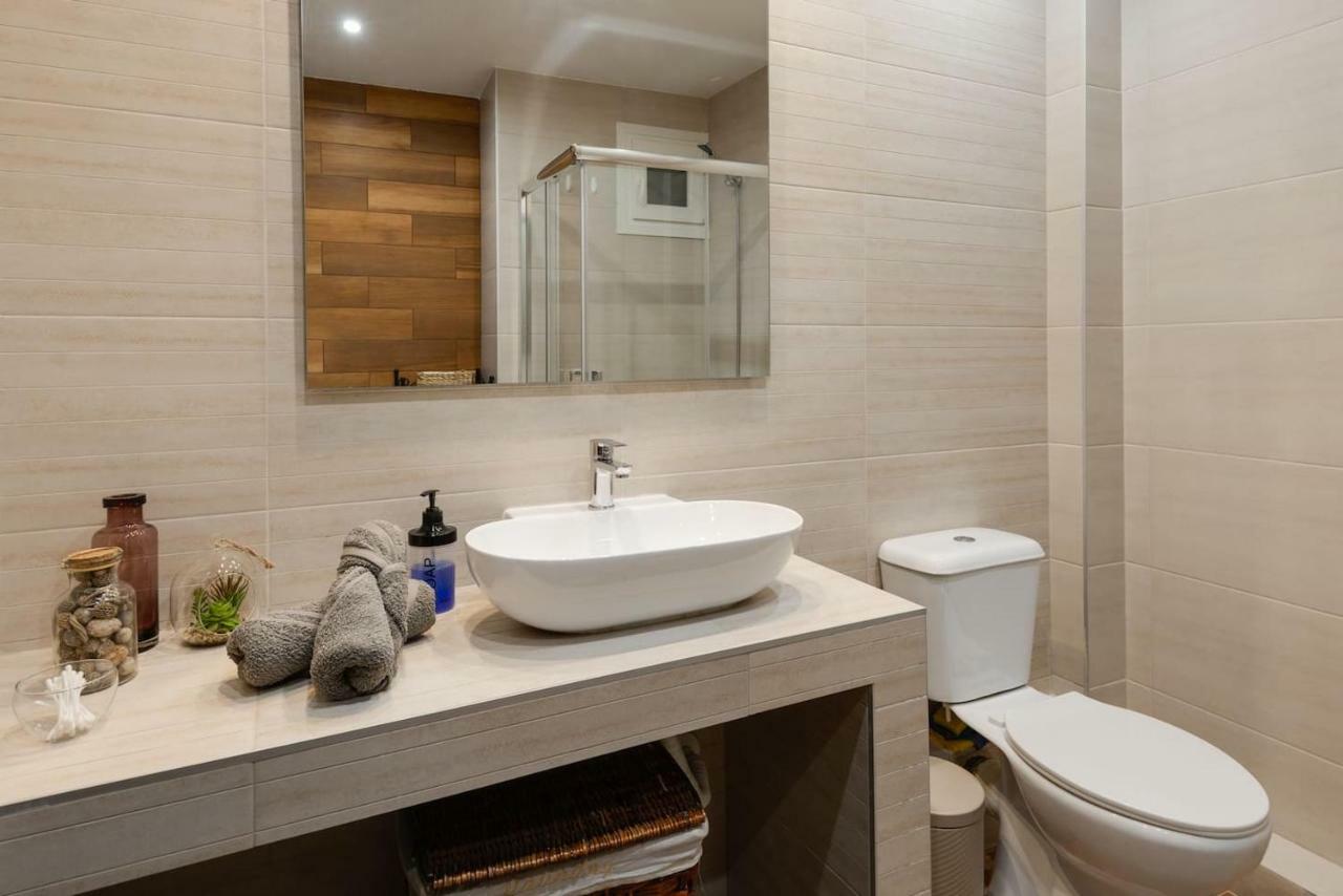 Upscale And Spacious 3Br Home سالونيك المظهر الخارجي الصورة